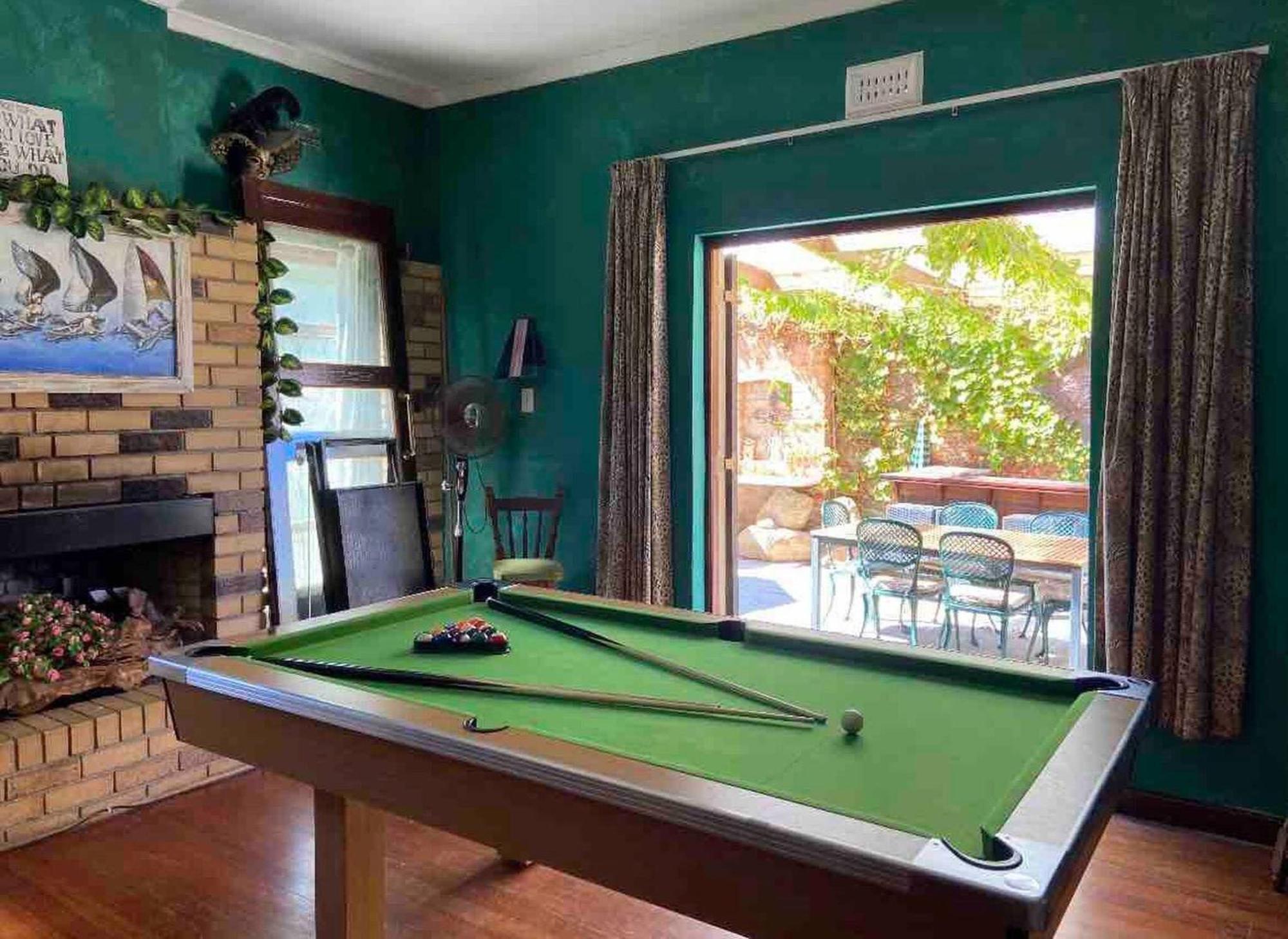 Guest house In Guest - Living In Camps Bay Summer Cape Town